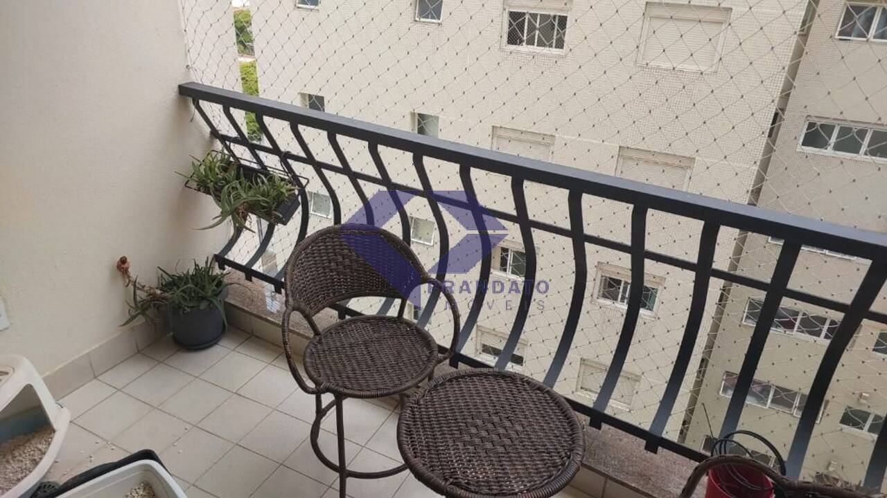 Apartamento à venda com 3 quartos, 105m² - Foto 4