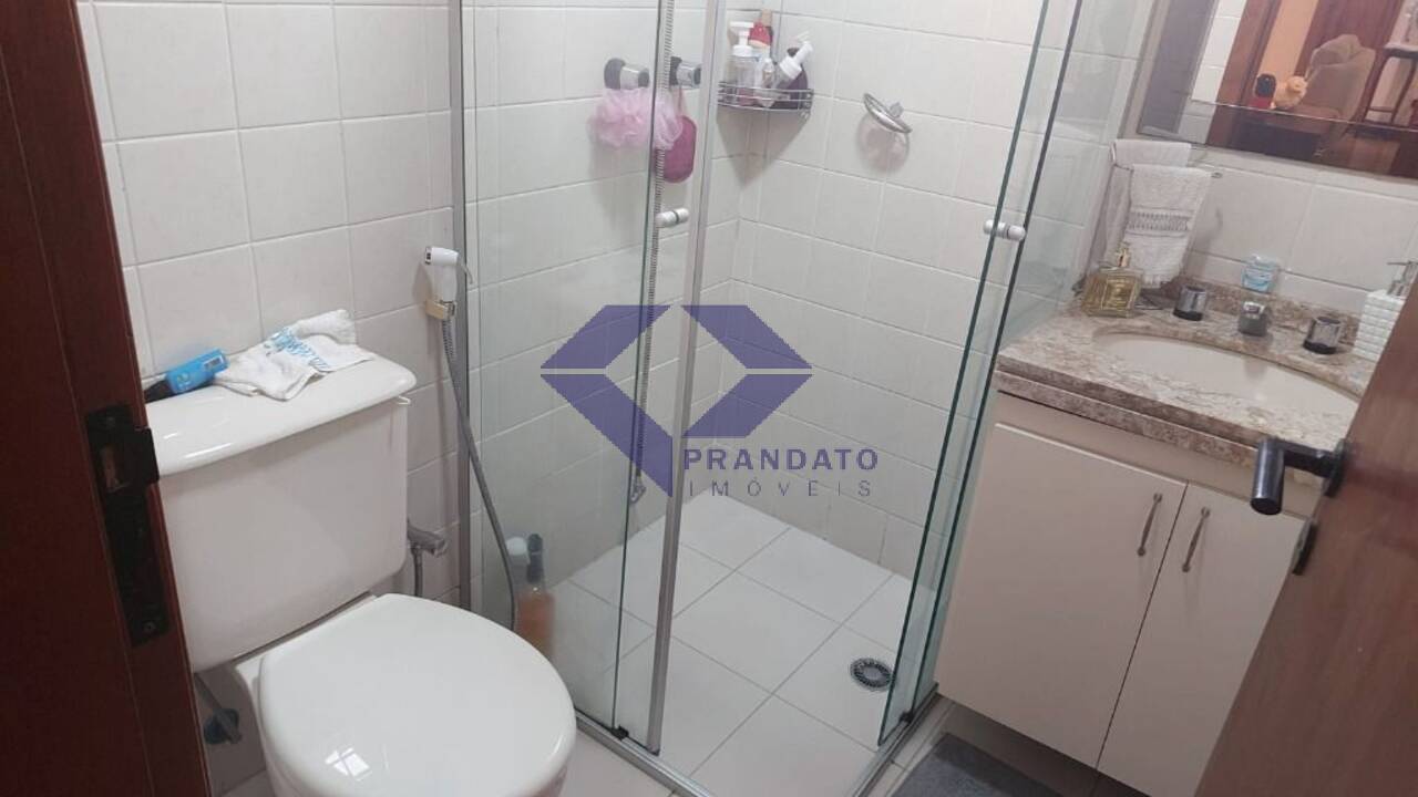 Apartamento à venda com 3 quartos, 105m² - Foto 19