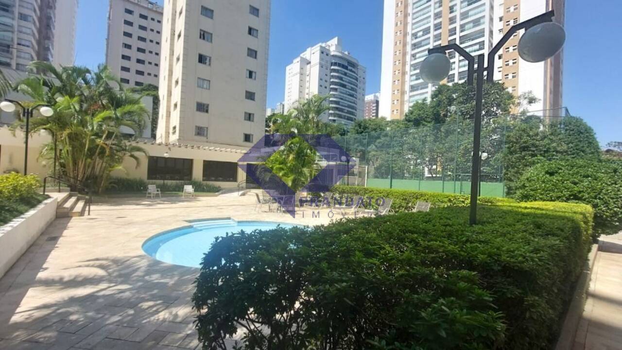 Apartamento à venda com 3 quartos, 120m² - Foto 22