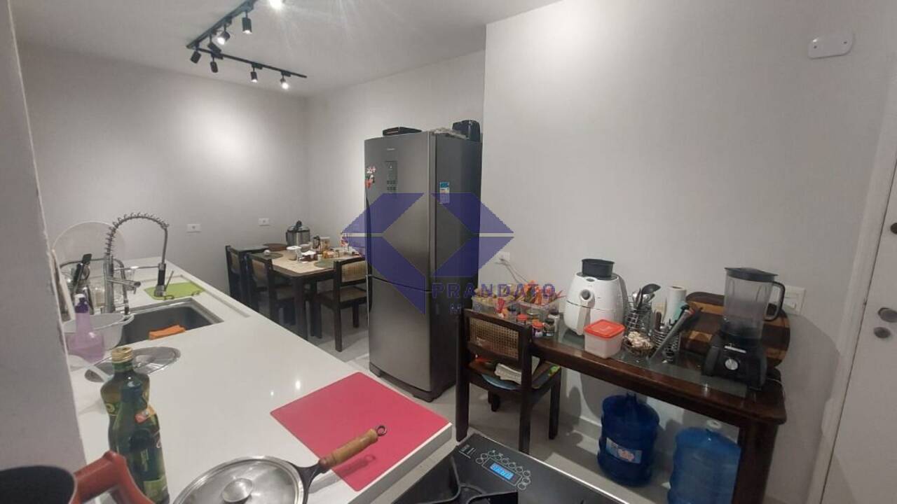 Apartamento à venda com 3 quartos, 120m² - Foto 13