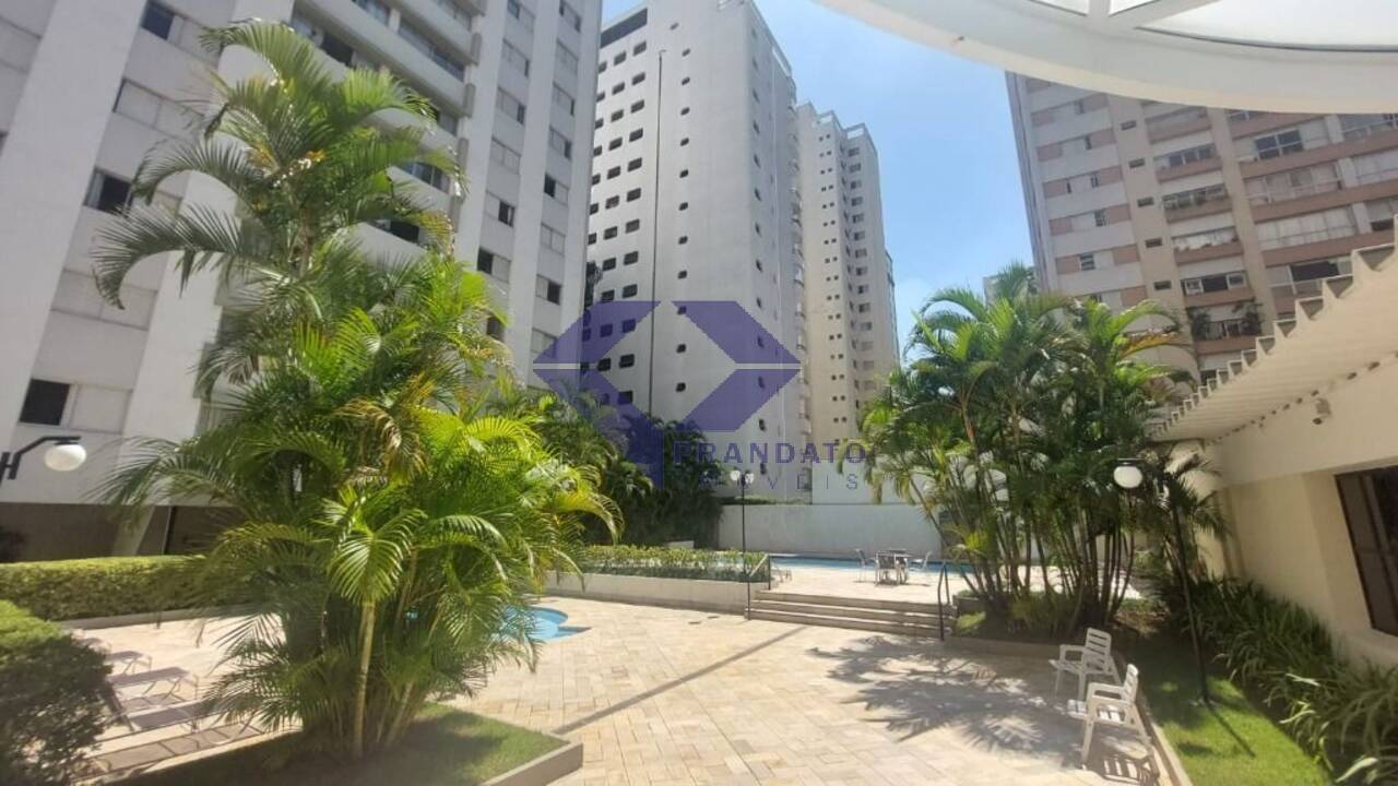 Apartamento à venda com 3 quartos, 120m² - Foto 25