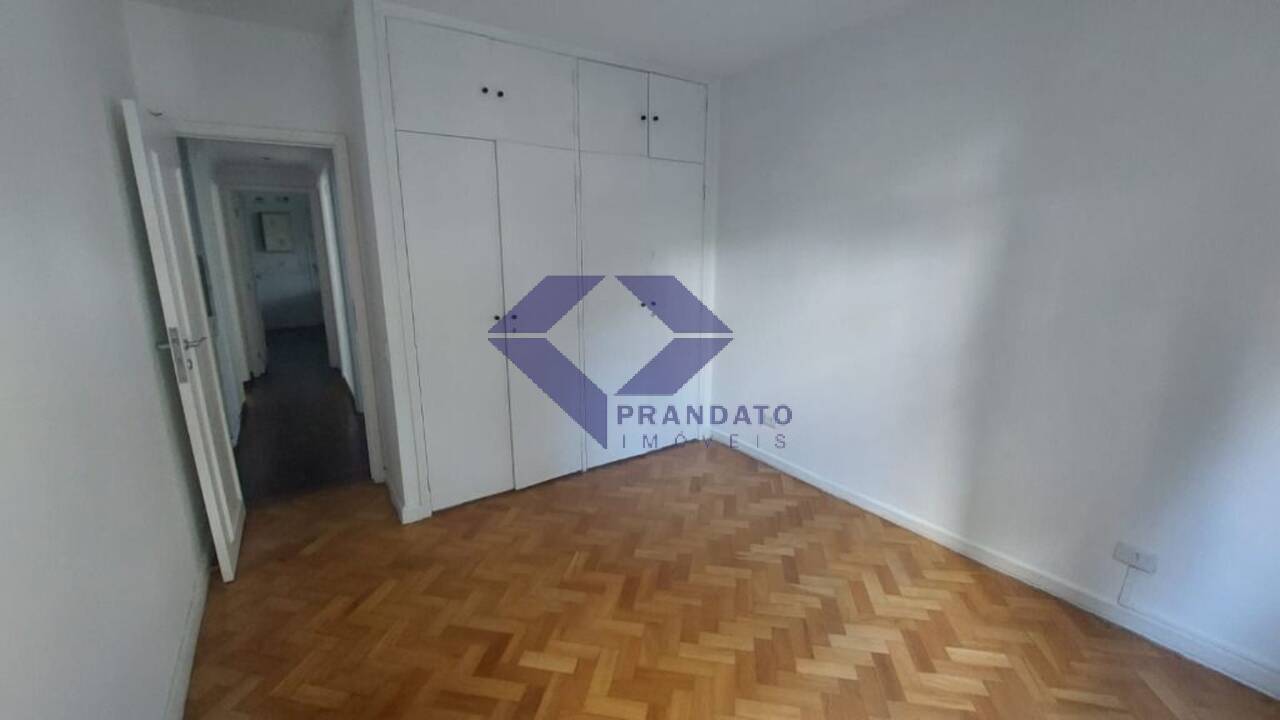 Apartamento à venda com 3 quartos, 126m² - Foto 3