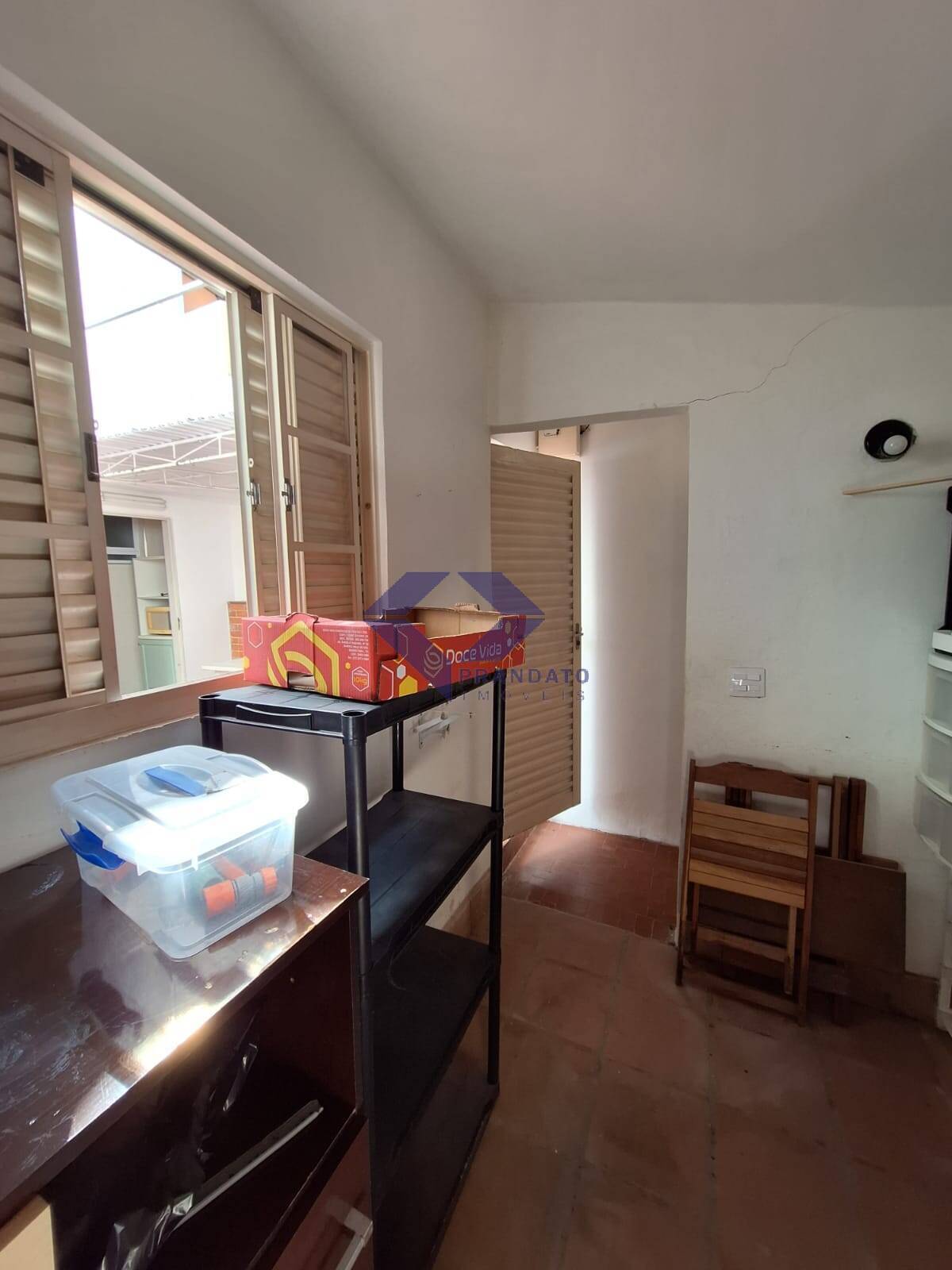 Casa à venda com 3 quartos, 200m² - Foto 22