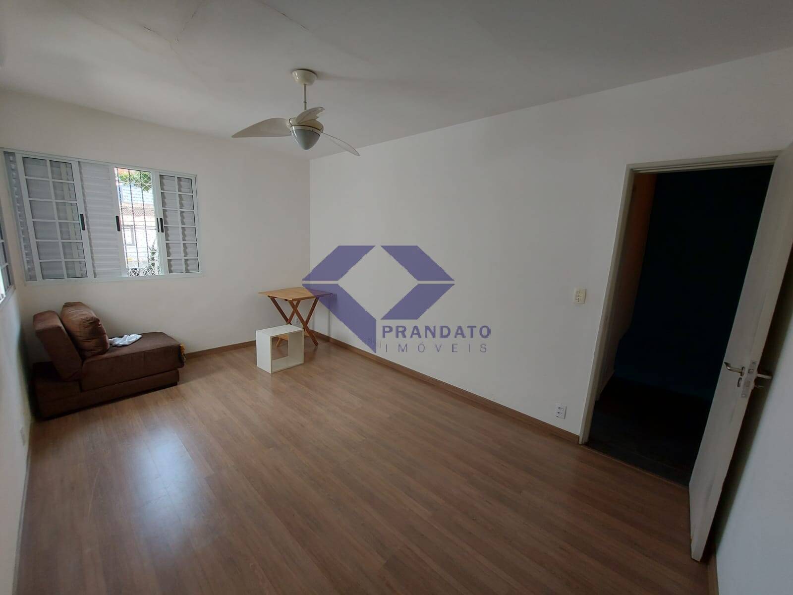 Casa à venda com 3 quartos, 200m² - Foto 6