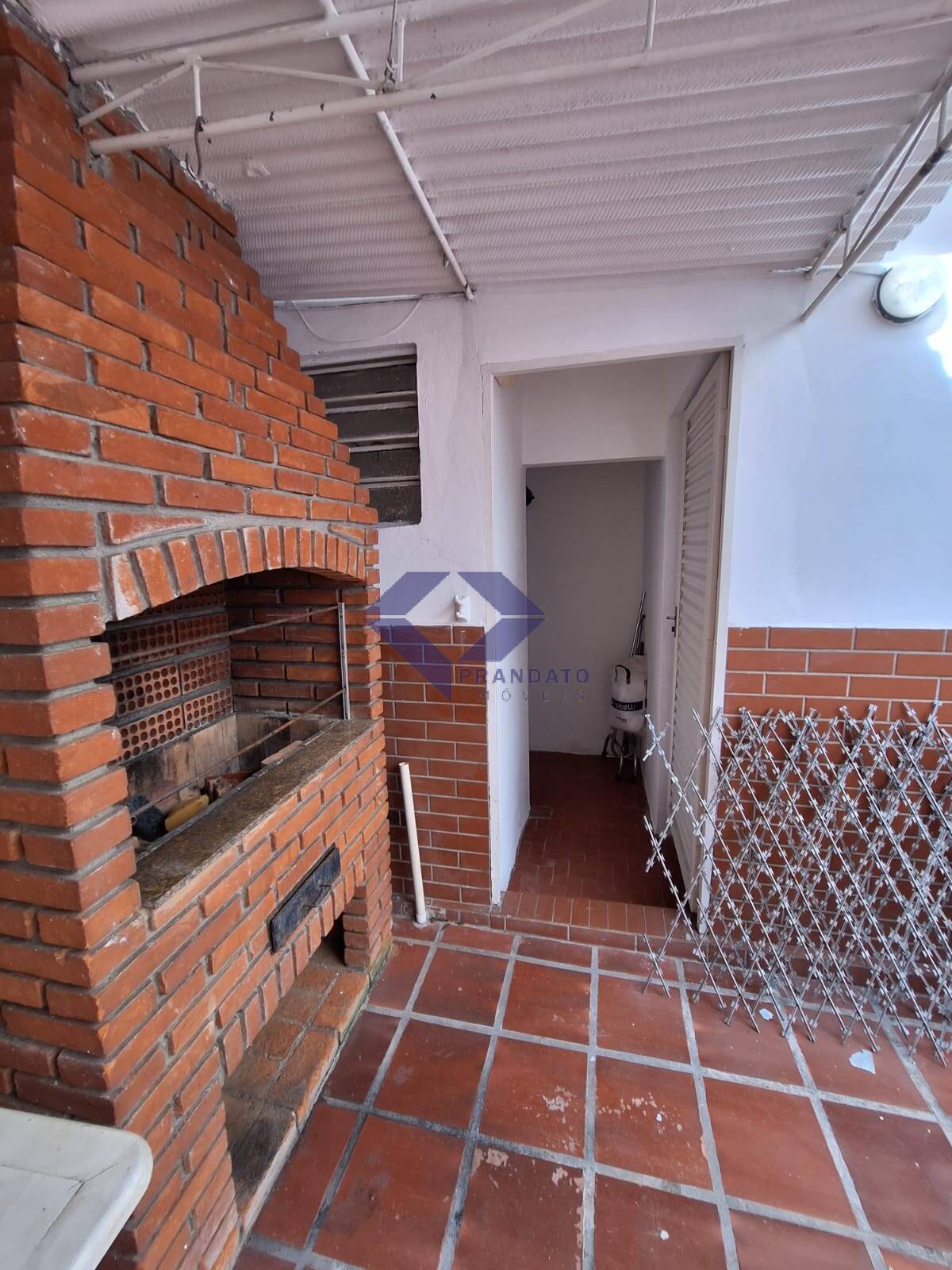 Casa à venda com 3 quartos, 200m² - Foto 5