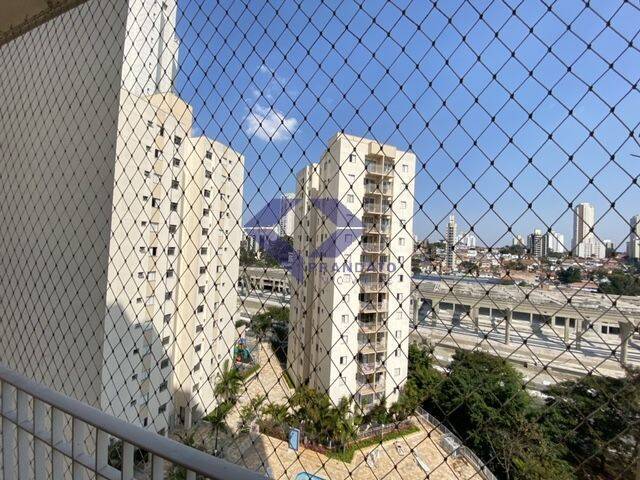 Apartamento à venda com 3 quartos, 70m² - Foto 4