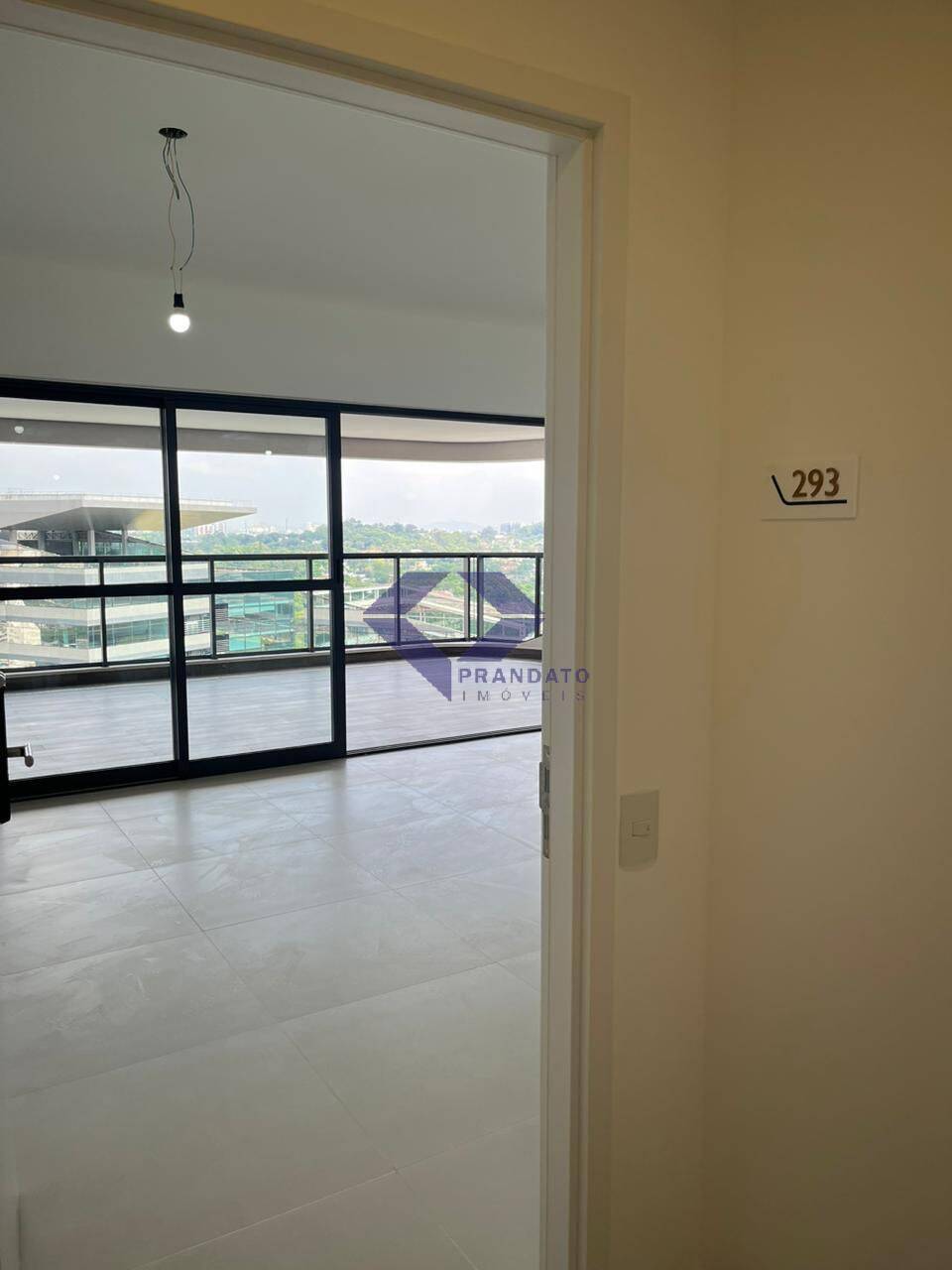 Apartamento à venda com 4 quartos, 227m² - Foto 11