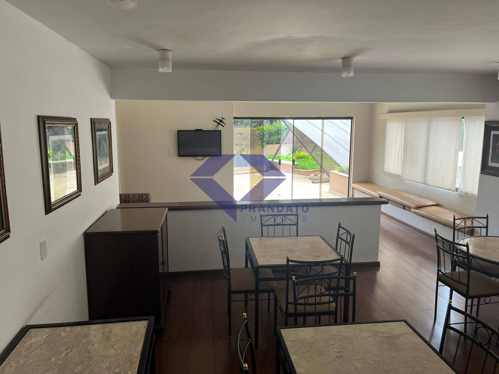 Apartamento para alugar com 4 quartos, 236m² - Foto 18