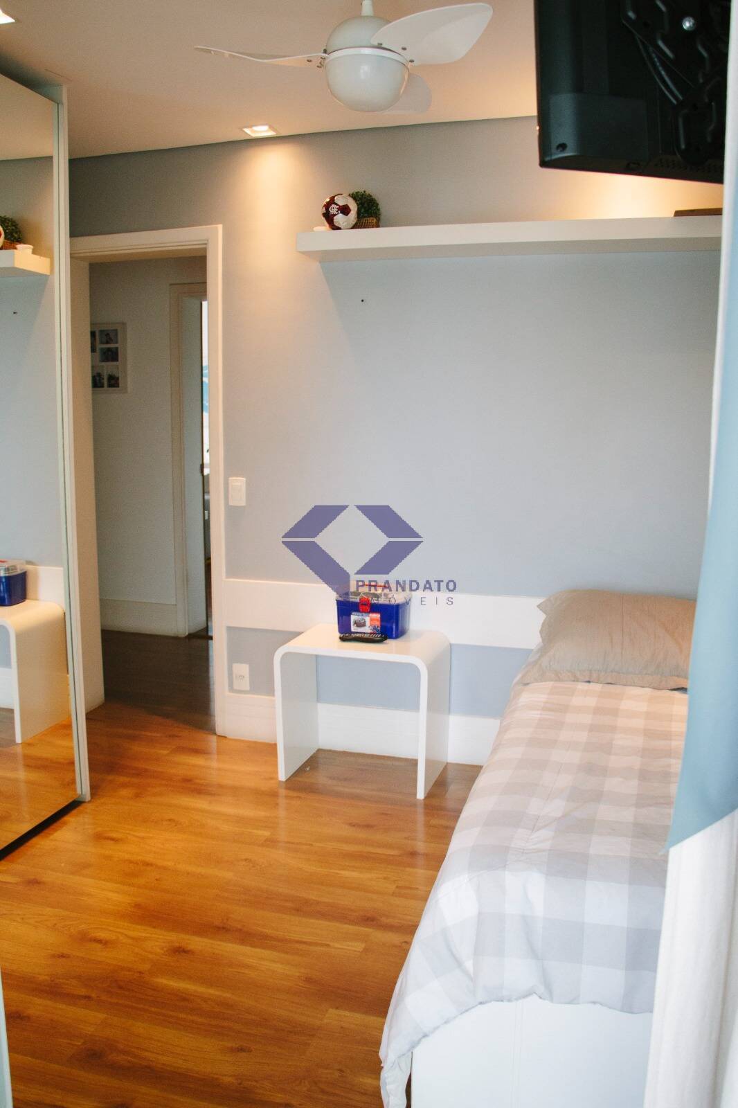 Apartamento à venda com 3 quartos, 206m² - Foto 31