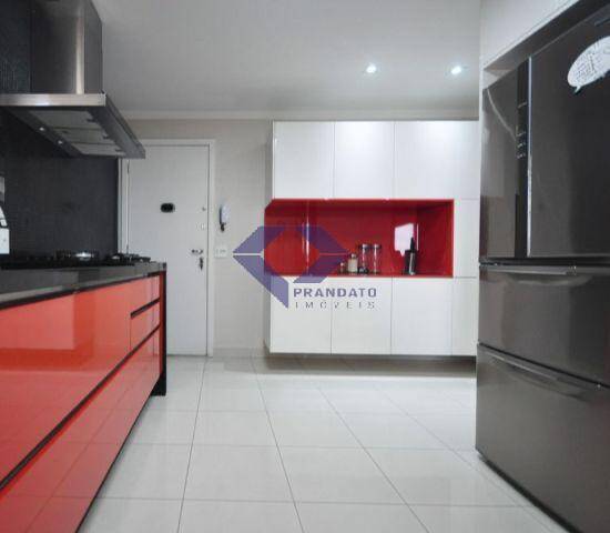 Apartamento à venda com 3 quartos, 194m² - Foto 10