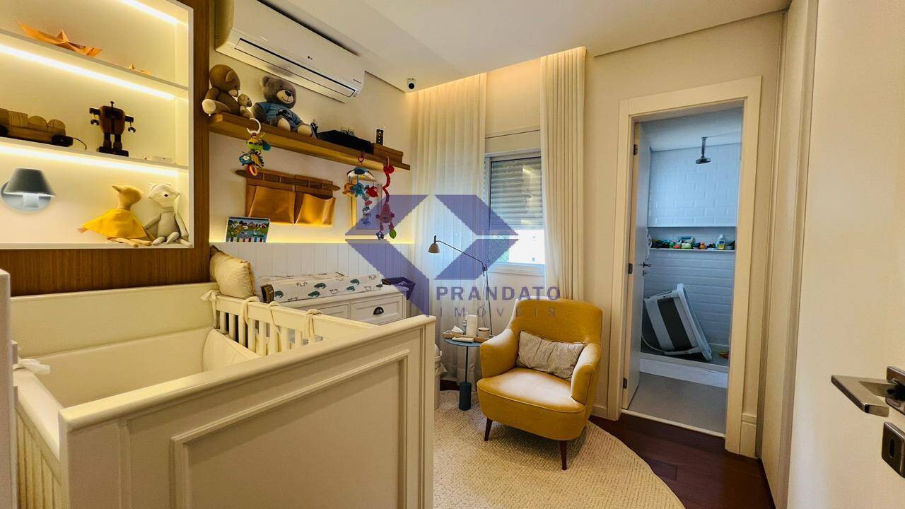 Apartamento à venda com 4 quartos, 251m² - Foto 12