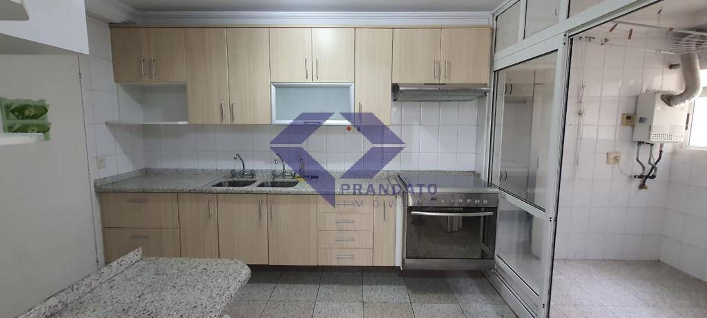 Apartamento para alugar com 4 quartos, 139m² - Foto 6