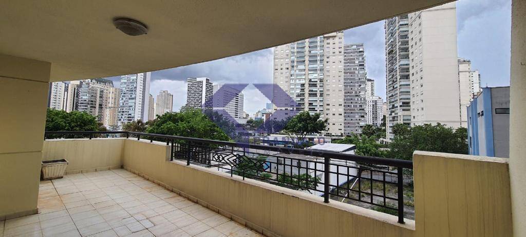 Apartamento para alugar com 4 quartos, 139m² - Foto 4