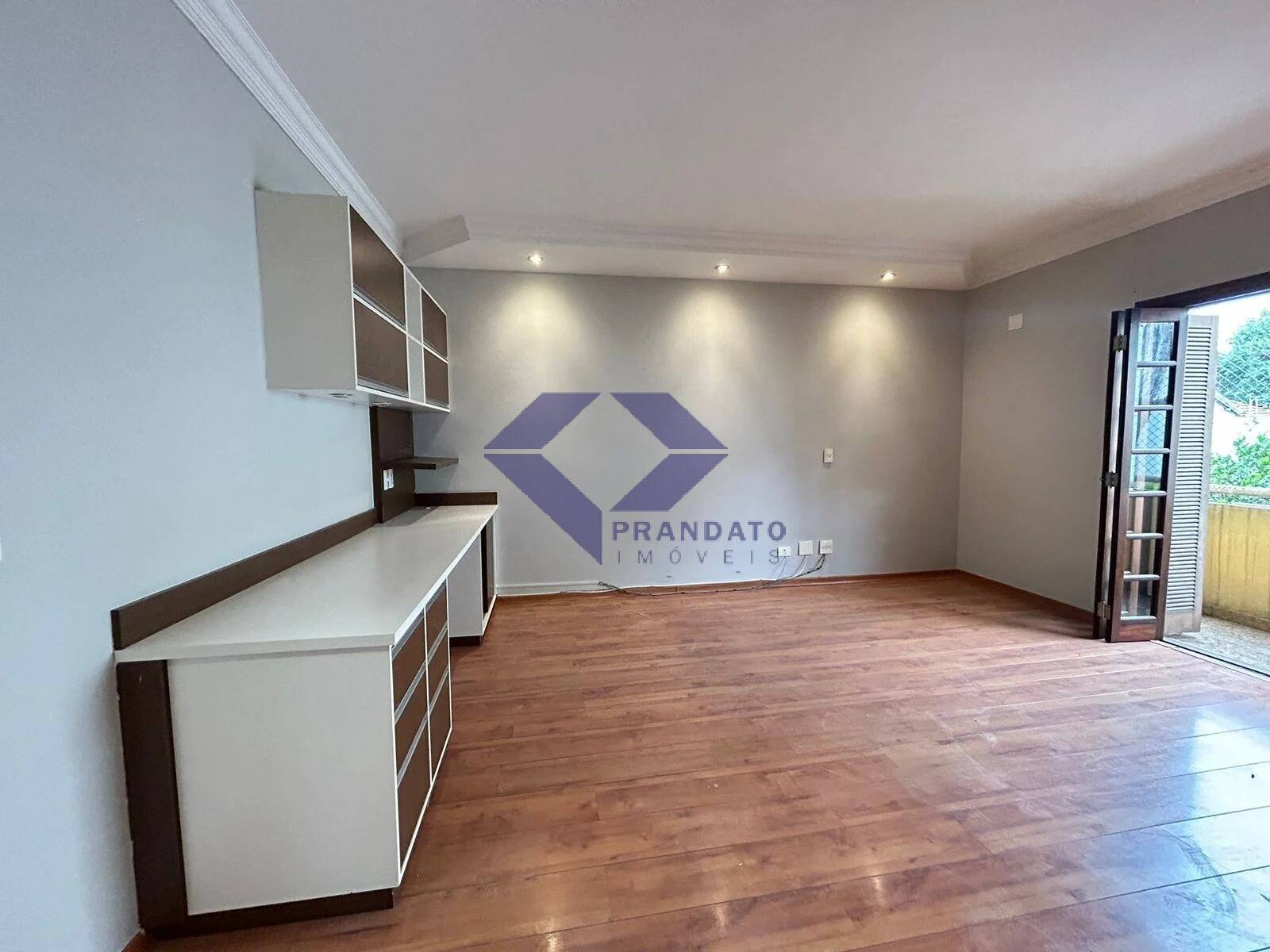 Sobrado à venda com 4 quartos, 269m² - Foto 8