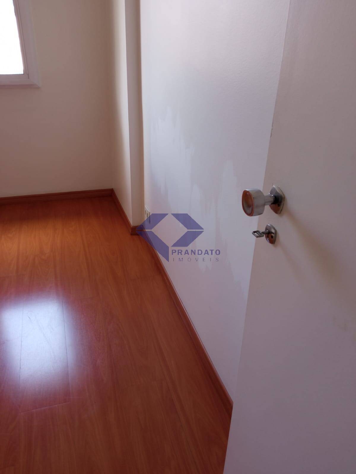 Apartamento à venda com 3 quartos, 93m² - Foto 12