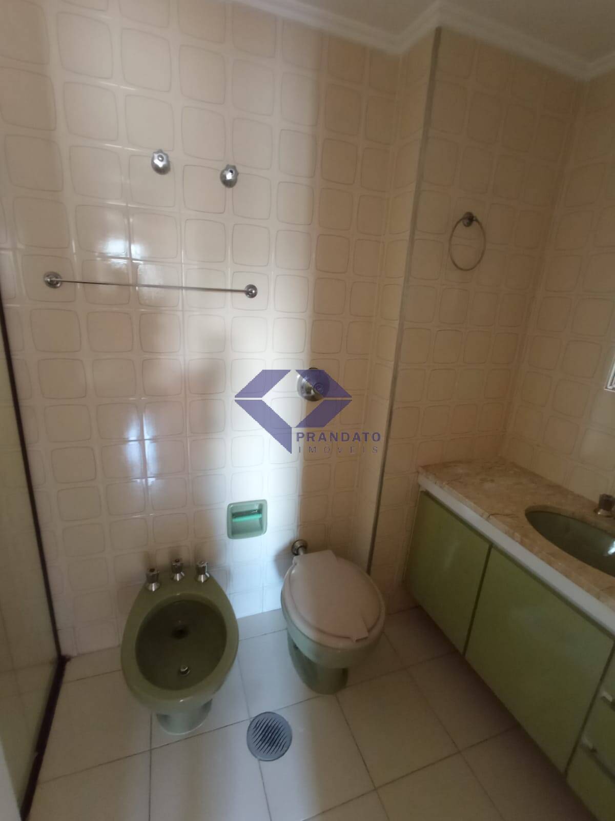 Apartamento à venda com 3 quartos, 93m² - Foto 13