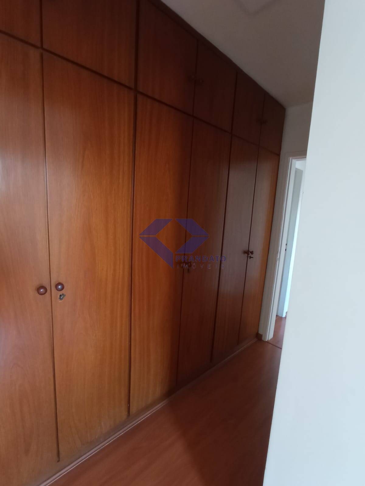 Apartamento à venda com 3 quartos, 93m² - Foto 8