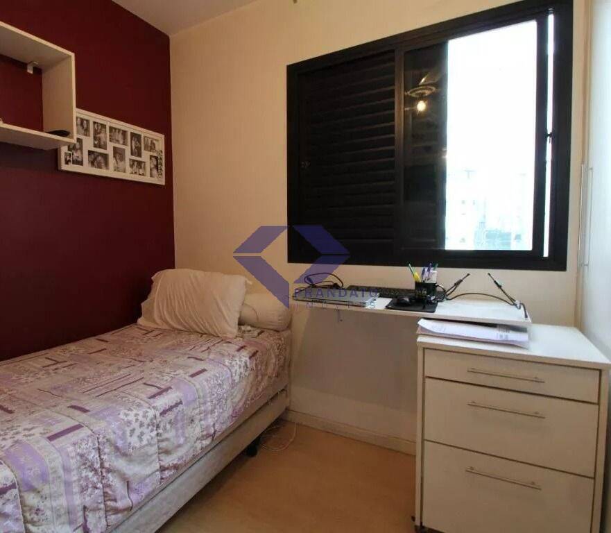 Apartamento à venda com 3 quartos, 96m² - Foto 12