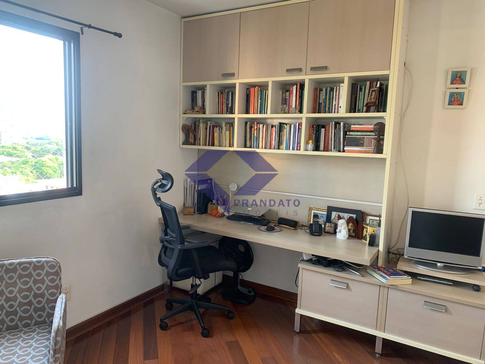 Apartamento à venda com 3 quartos, 96m² - Foto 15