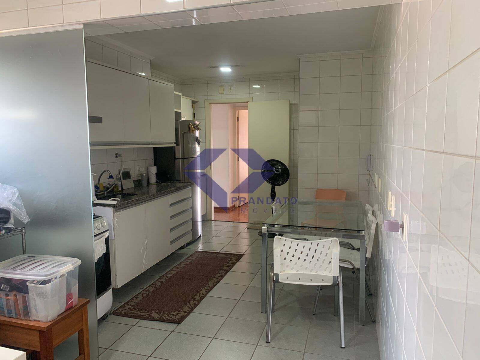 Apartamento à venda com 3 quartos, 96m² - Foto 6