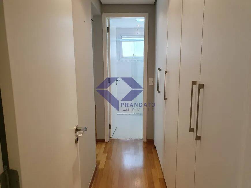 Apartamento à venda com 3 quartos, 220m² - Foto 9