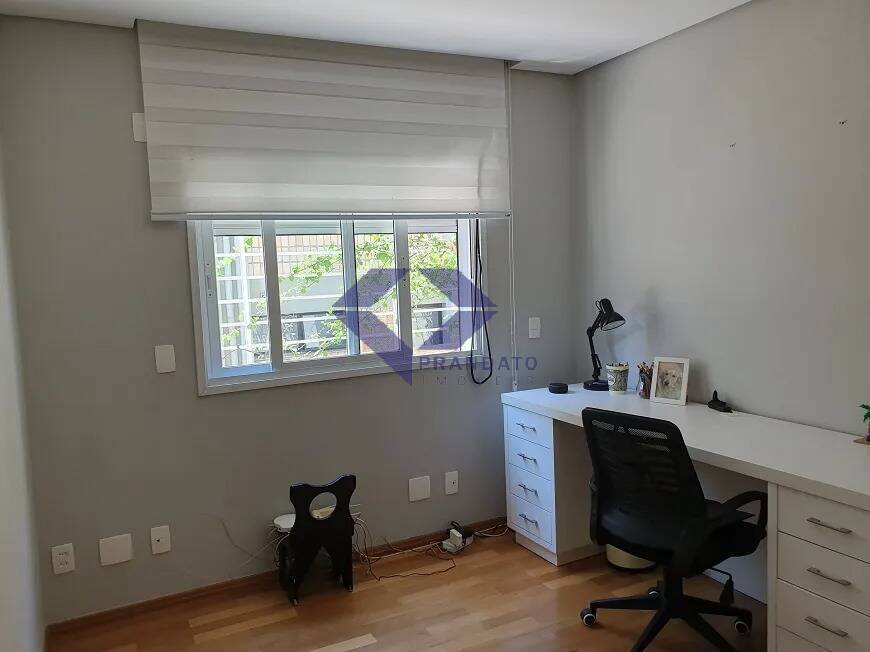 Apartamento à venda com 3 quartos, 220m² - Foto 13