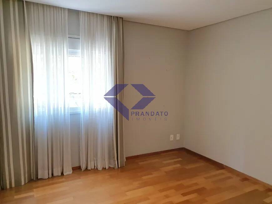 Apartamento à venda com 3 quartos, 220m² - Foto 12