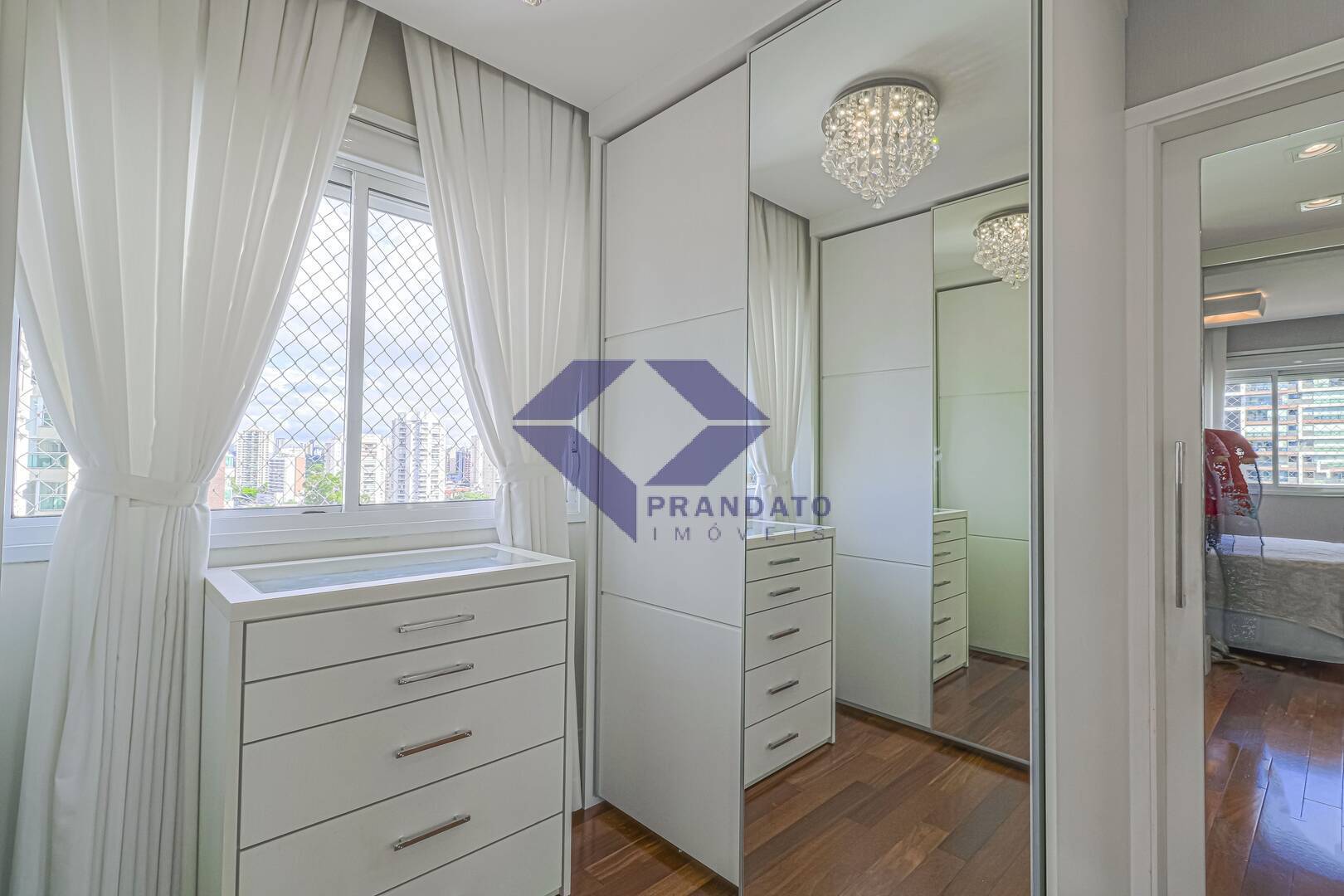 Apartamento à venda com 3 quartos, 134m² - Foto 35