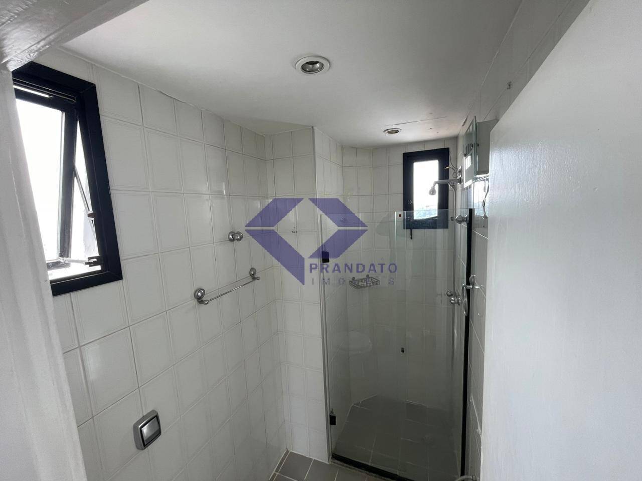 Apartamento à venda com 3 quartos, 106m² - Foto 11