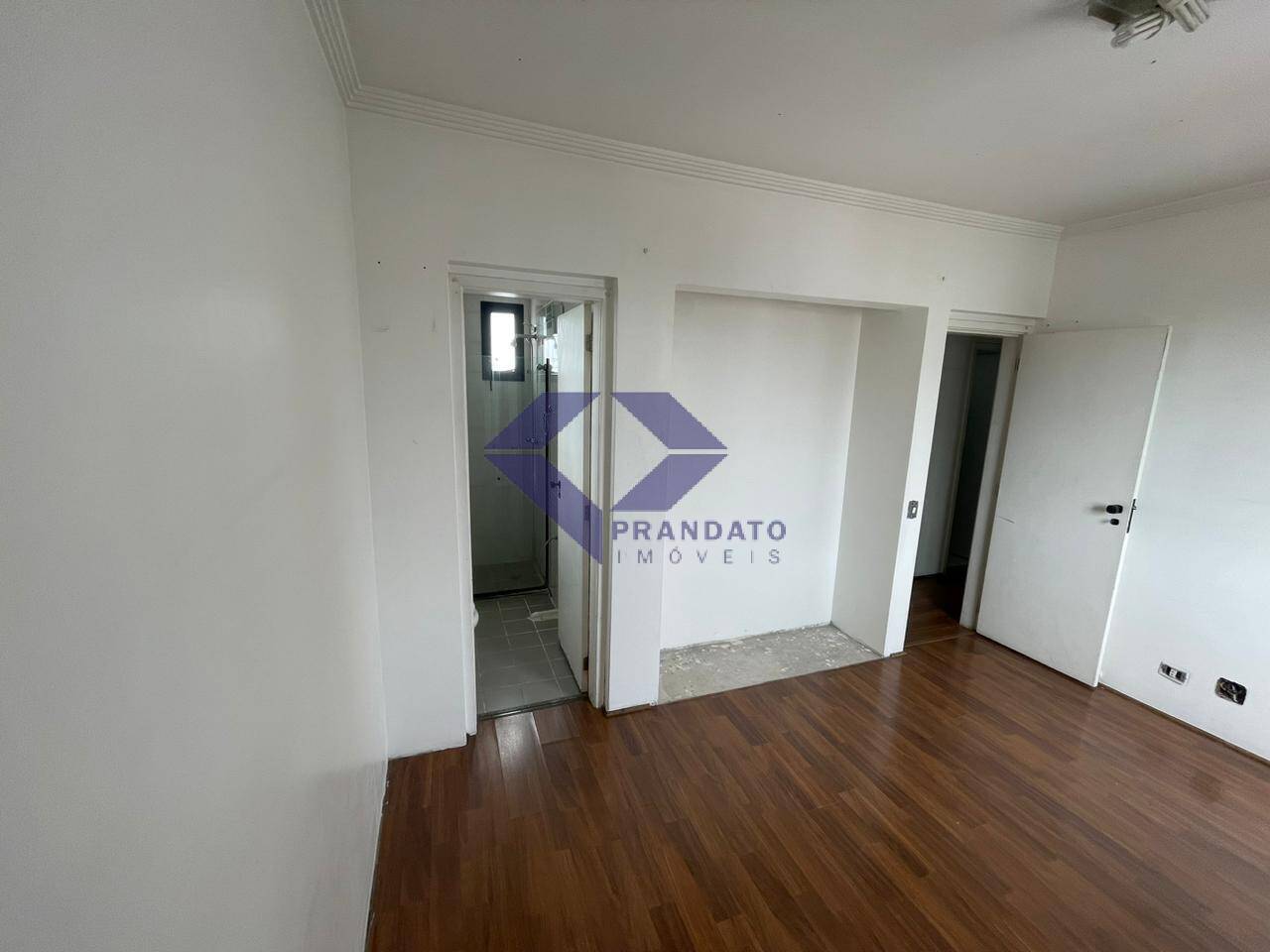 Apartamento à venda com 3 quartos, 106m² - Foto 7