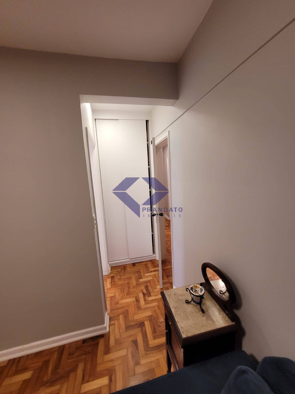 Apartamento à venda com 3 quartos, 122m² - Foto 23