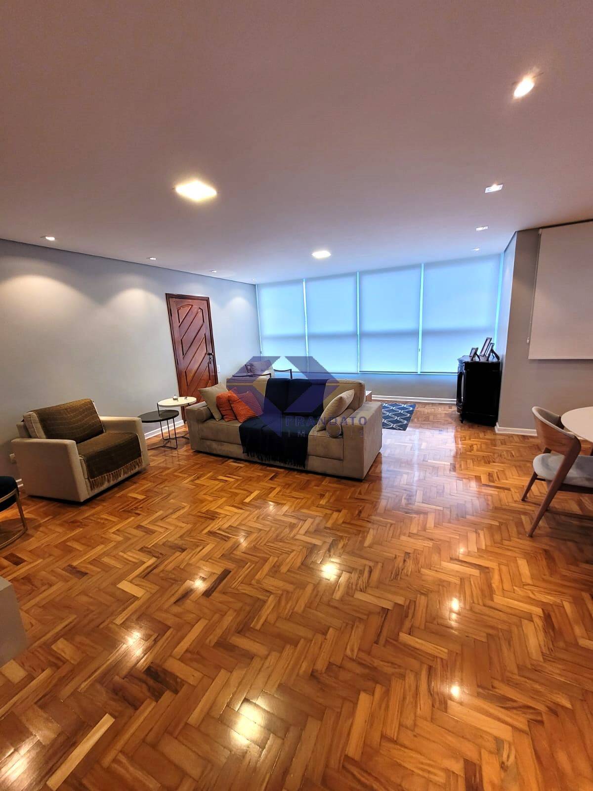 Apartamento à venda com 3 quartos, 122m² - Foto 4