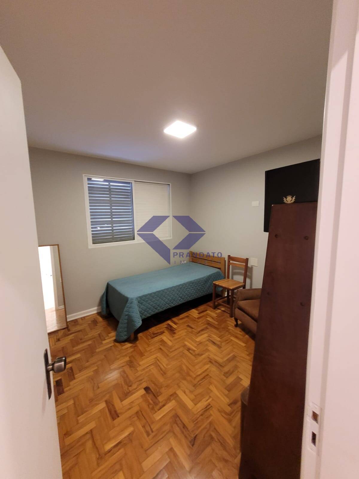 Apartamento à venda com 3 quartos, 122m² - Foto 17