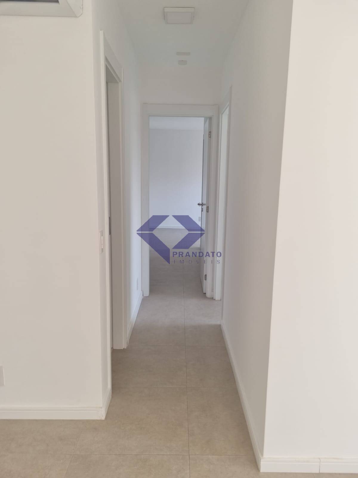 Apartamento para alugar com 2 quartos, 91m² - Foto 14