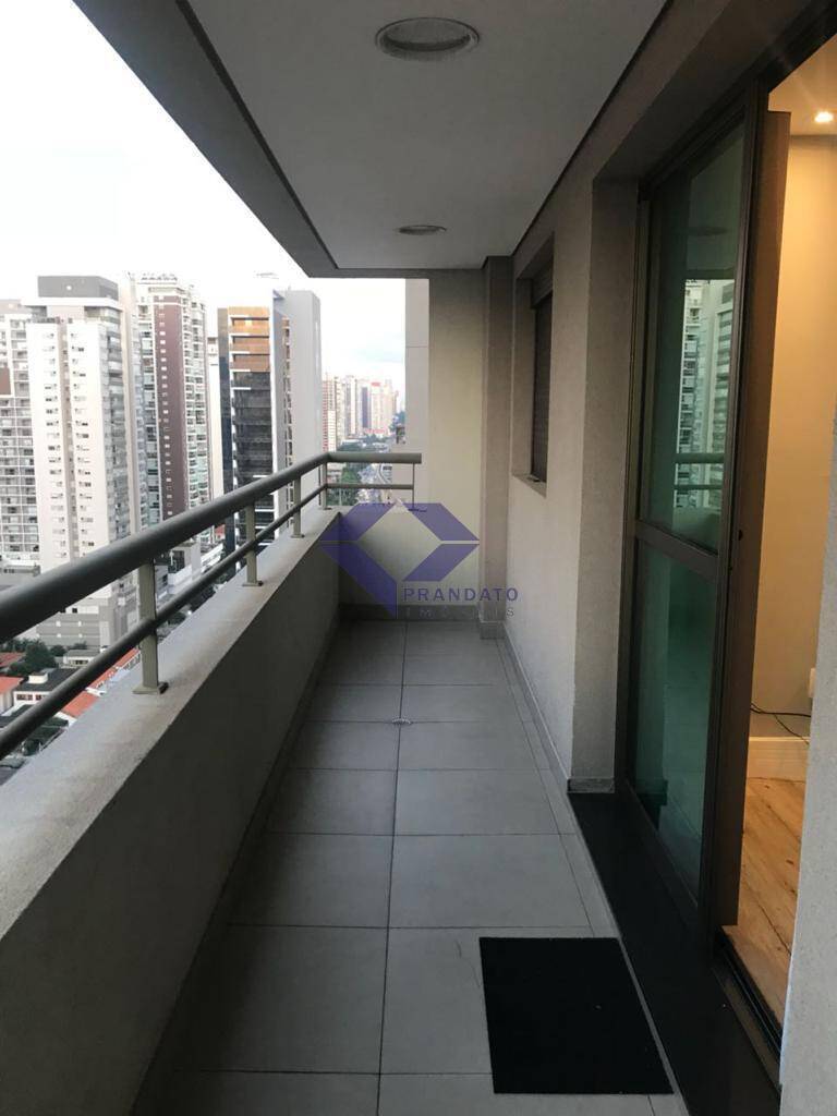 Apartamento à venda com 2 quartos, 100m² - Foto 10