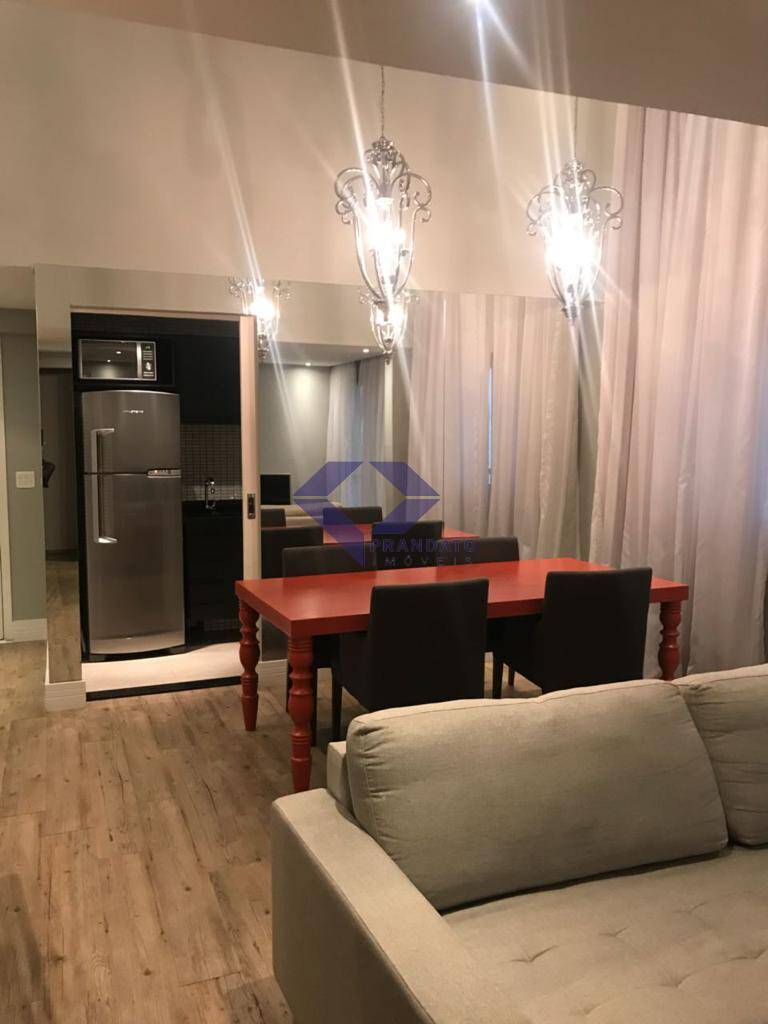 Apartamento à venda com 2 quartos, 100m² - Foto 2