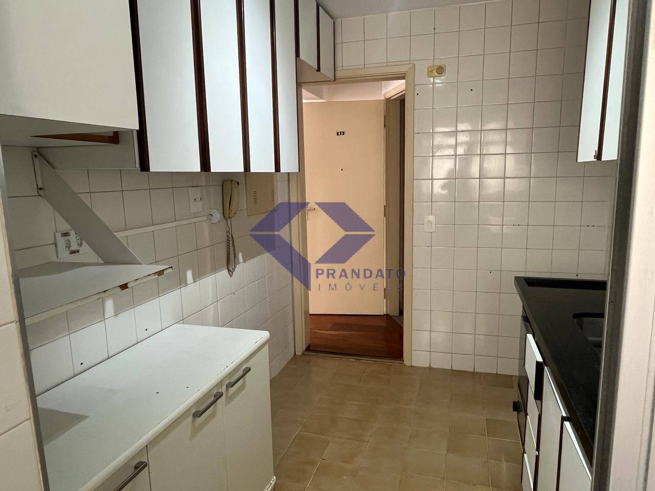 Apartamento à venda com 2 quartos, 62m² - Foto 12