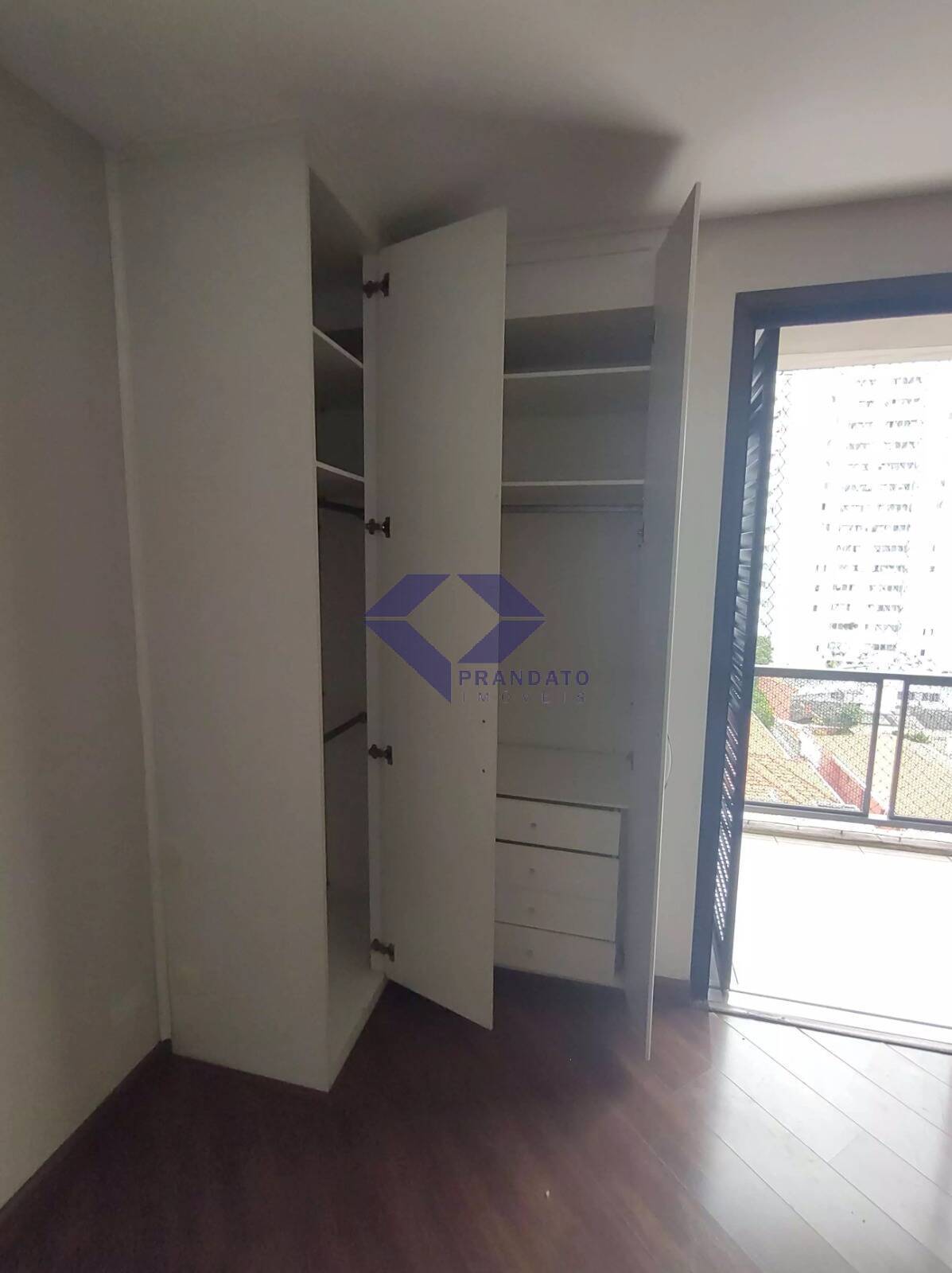 Apartamento à venda com 2 quartos, 89m² - Foto 6