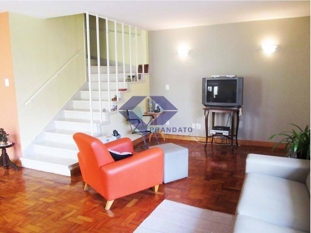 Casa à venda com 3 quartos, 171m² - Foto 2