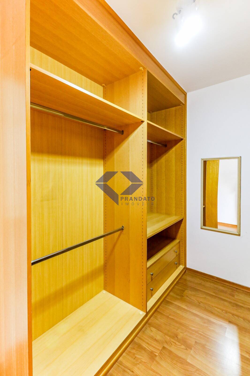 Apartamento à venda com 3 quartos, 106m² - Foto 7