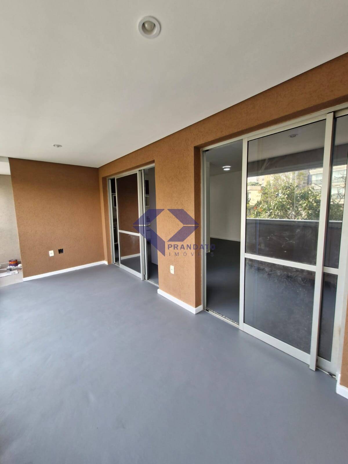 Apartamento à venda com 1 quarto, 51m² - Foto 4