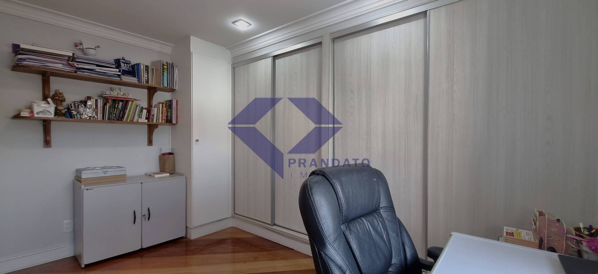 Apartamento à venda com 3 quartos, 181m² - Foto 20