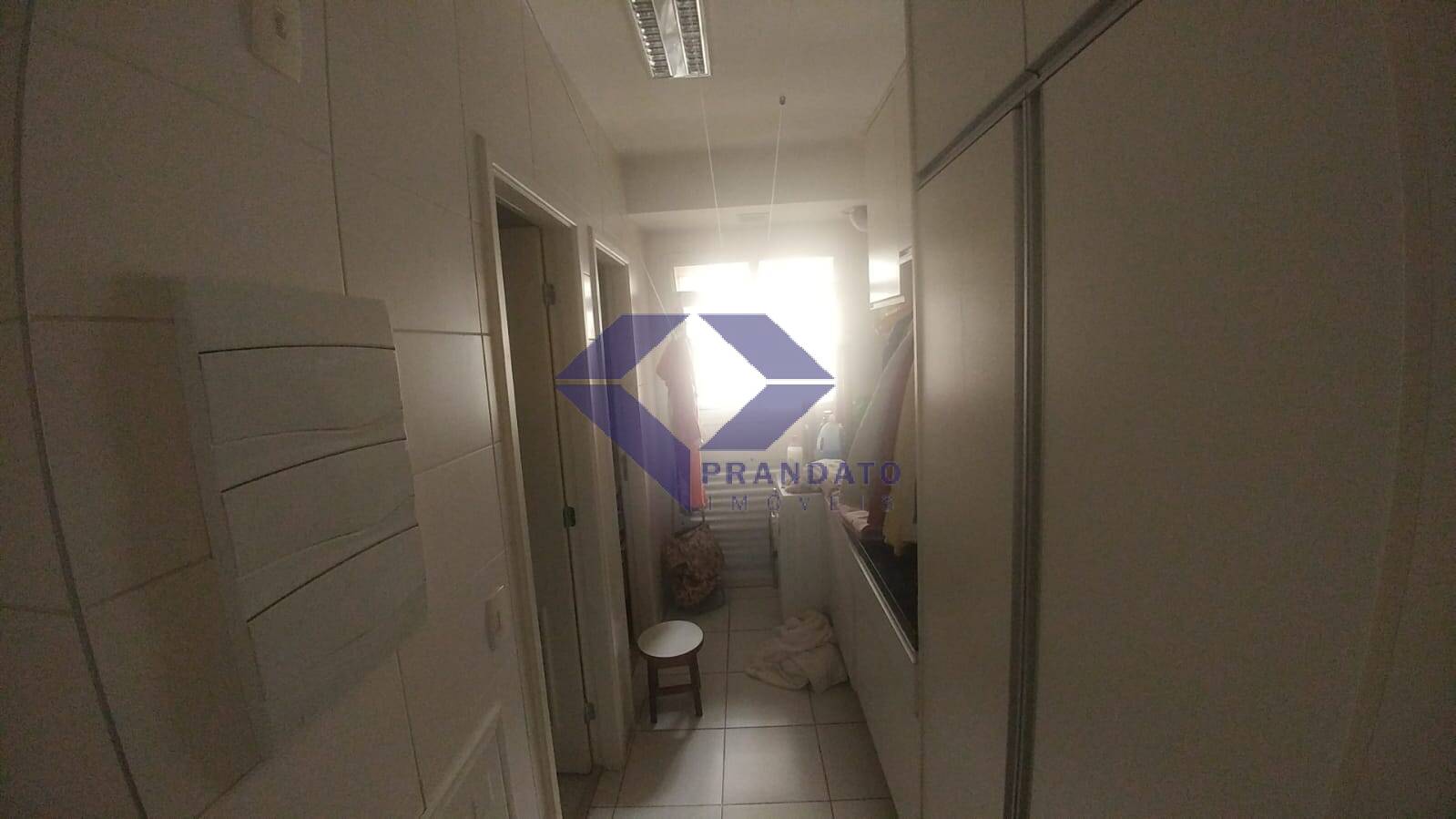 Apartamento para alugar com 3 quartos, 180m² - Foto 10