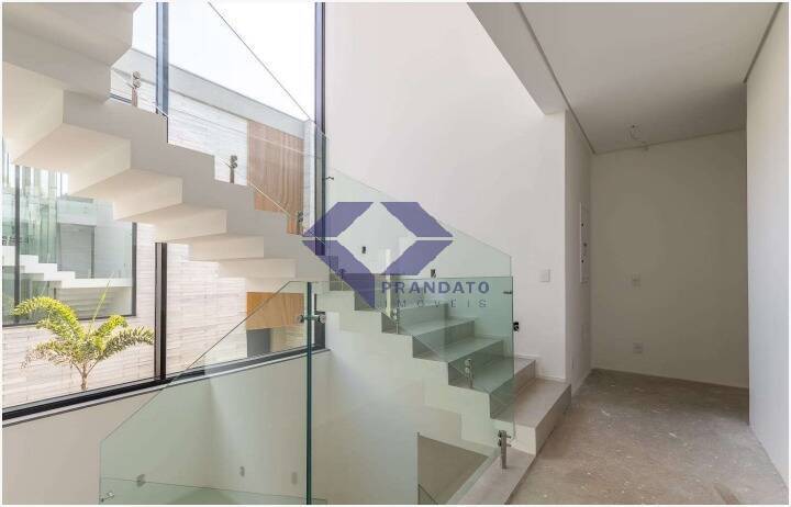 Casa à venda com 3 quartos, 867m² - Foto 12