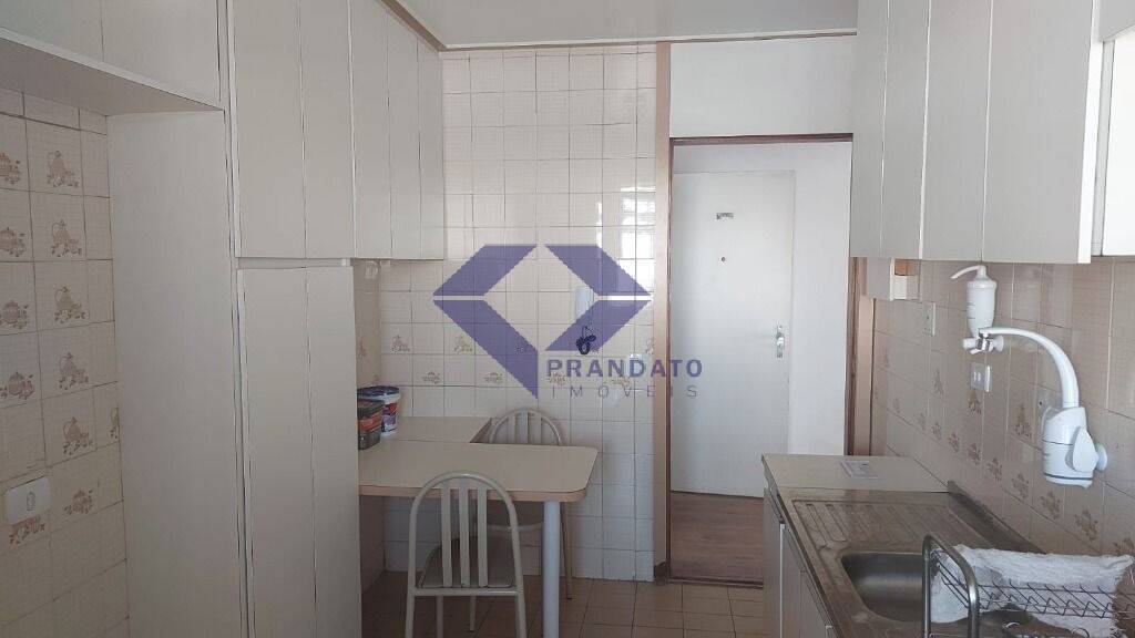 Apartamento para alugar com 2 quartos, 67m² - Foto 3