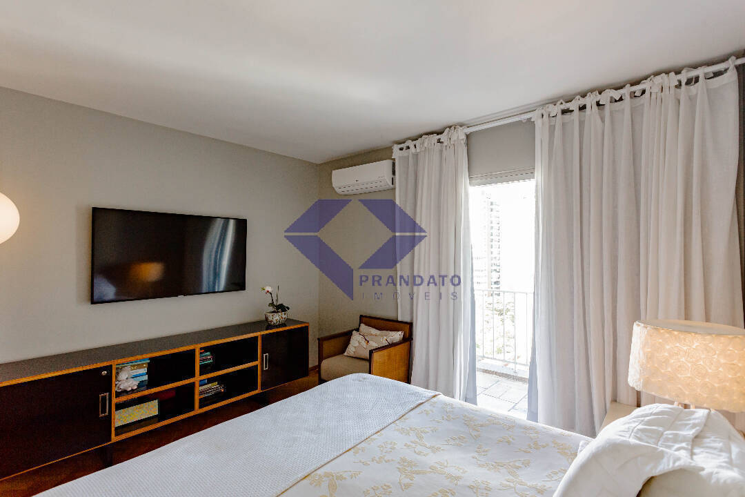 Apartamento à venda com 3 quartos, 135m² - Foto 12