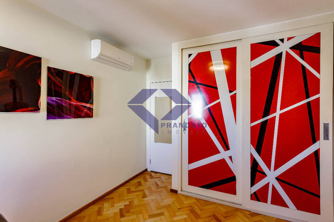 Apartamento à venda com 3 quartos, 135m² - Foto 15