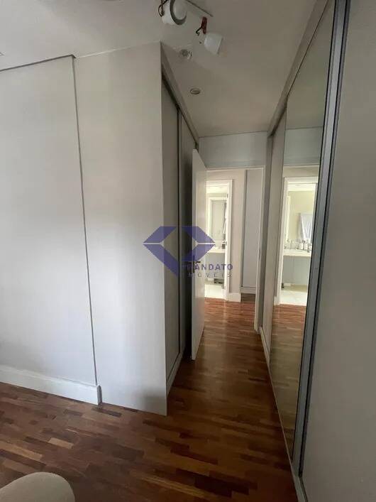 Apartamento à venda com 3 quartos, 108m² - Foto 17