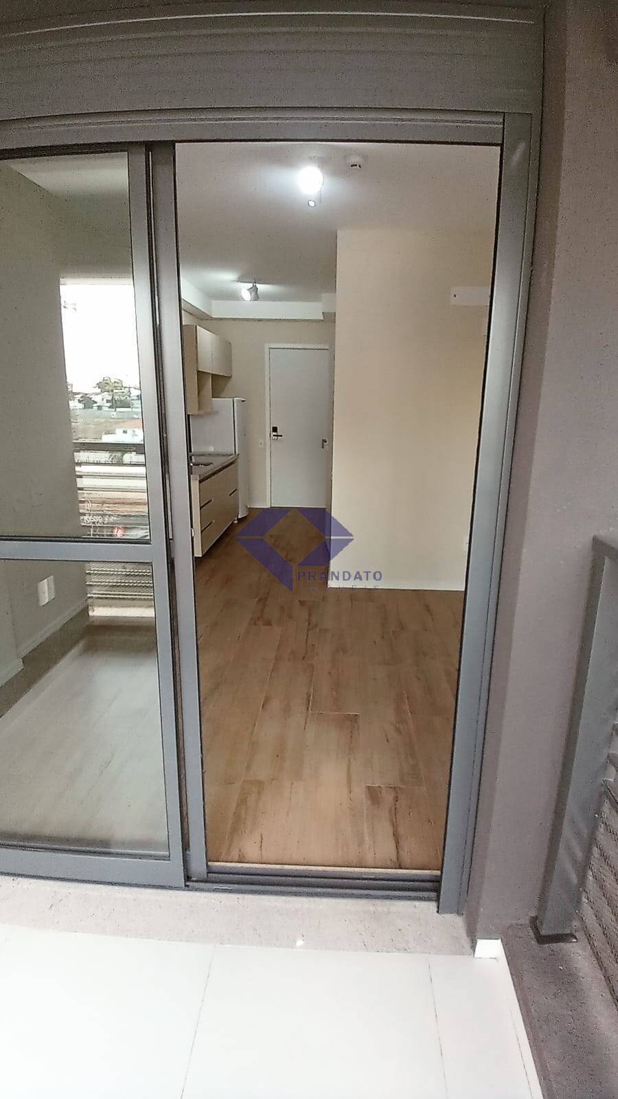 Apartamento à venda com 1 quarto, 40m² - Foto 13