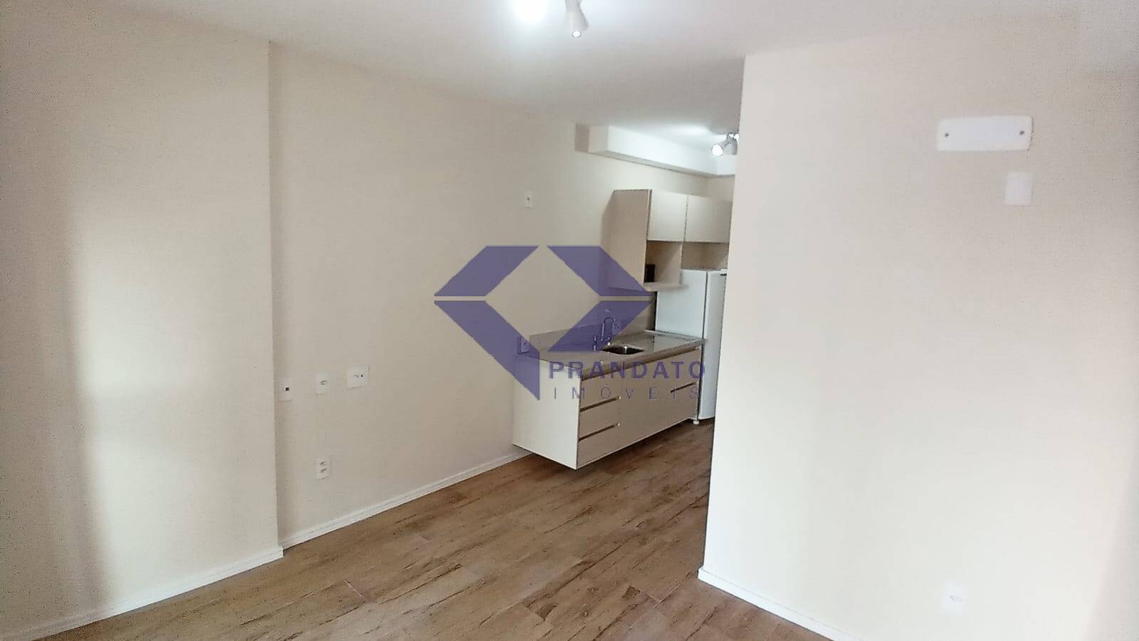 Apartamento à venda com 1 quarto, 40m² - Foto 12